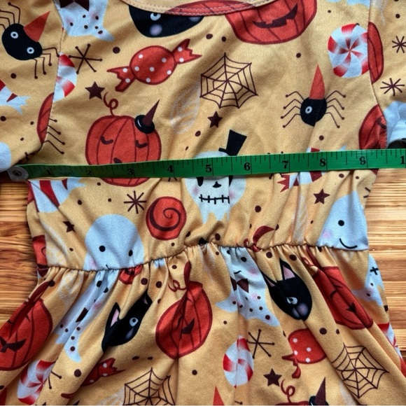 Halloween-Themed Toddler Outfit Set - Size 2T/3T - Pumpkins / Vintage Halloween - Picture 3 of 11